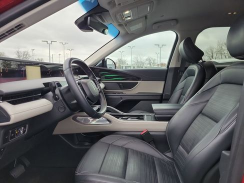 Certified 2024 Lincoln Nautilus Reserve image 16