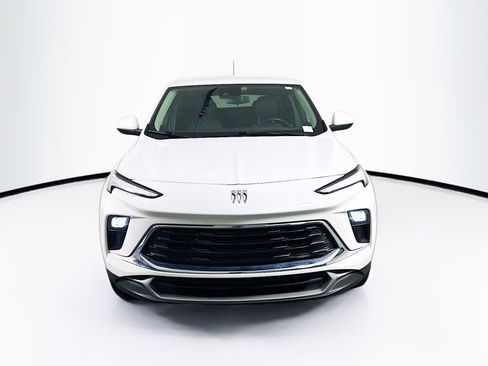 Used 2024 Buick Encore GX Preferred image 2