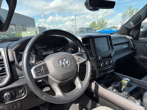 Used 2022 RAM 1500 Big Horn AWD/4WD image 8