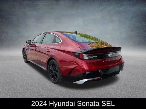 Used 2024 Hyundai Sonata SEL FWD image 3