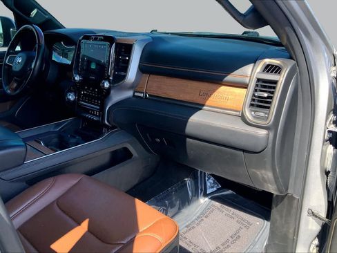 Used 2022 RAM 1500 Limited AWD/4WD image 17
