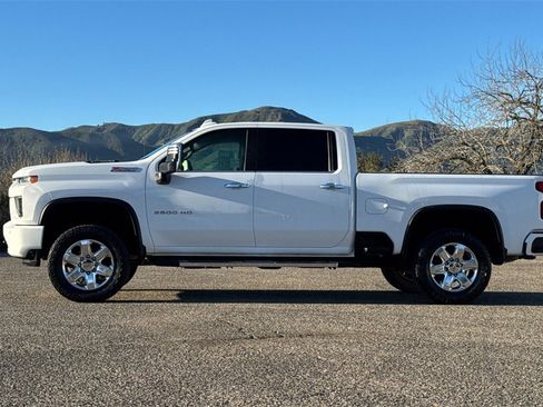 Certified 2021 Chevrolet Silverado 2500 LTZ w/ Z71 Chrome Sport Edition image 7