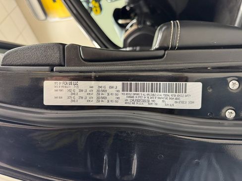Used 2015 Jeep Grand Cherokee Limited AWD/4WD image 72