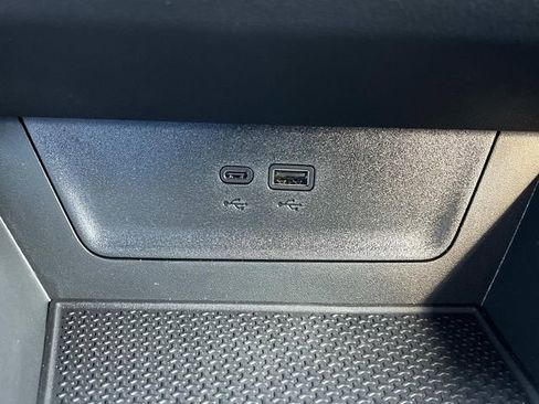New 2026 Chevrolet Equinox LT w/ Safety and Technology Package FWD image 27