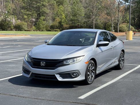 Used 2018 Honda Civic LX image 3