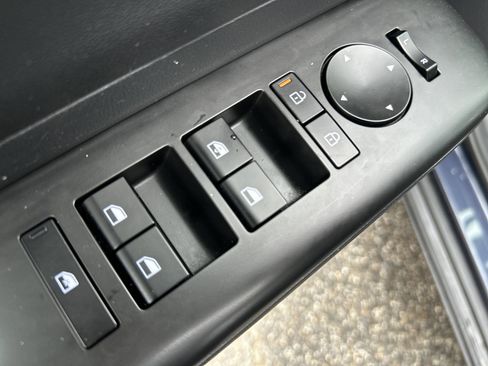 Certified 2024 Hyundai Kona SEL AWD/4WD image 20