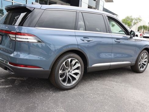 New 2026 Lincoln Aviator 2WD image 7