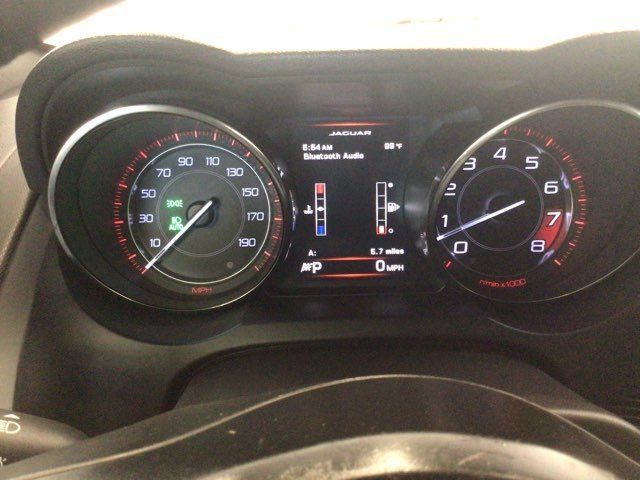 Used 2015 Jaguar F-TYPE Coupe RWD image 14