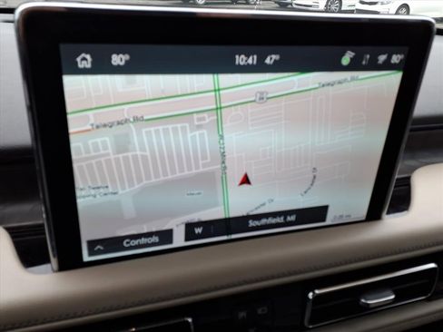 Certified 2023 Lincoln Aviator Reserve w/ Equipment Group 201A image 21