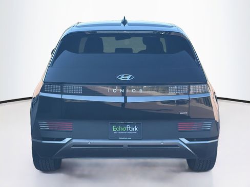 Used 2024 Hyundai Ioniq 5 SEL AWD/4WD image 7