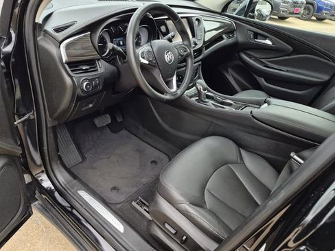 Used 2019 Buick Envision Essence FWD image 22