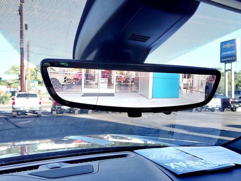 Used 2021 GMC Yukon Denali w/ Denali Ultimate Package image 24