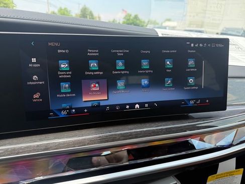 New 2026 BMW i7 xDrive60 AWD/4WD image 23