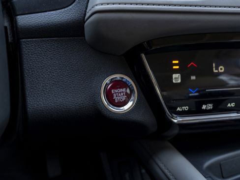 Used 2016 Honda HR-V EX image 27