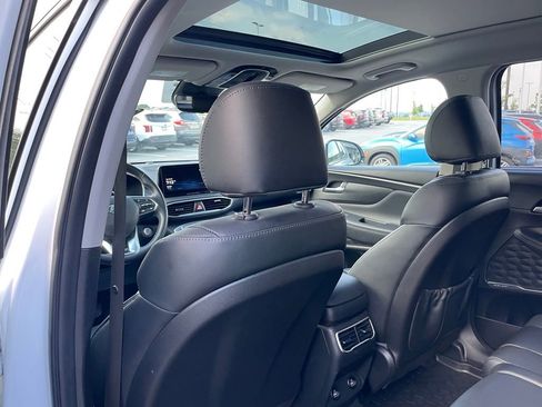 Used 2022 Hyundai Santa Fe SEL w/ Convenience + Premium Package AWD/4WD image 25
