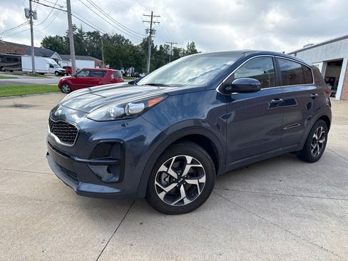 Used 2022 Kia Sportage LX FWD image 1