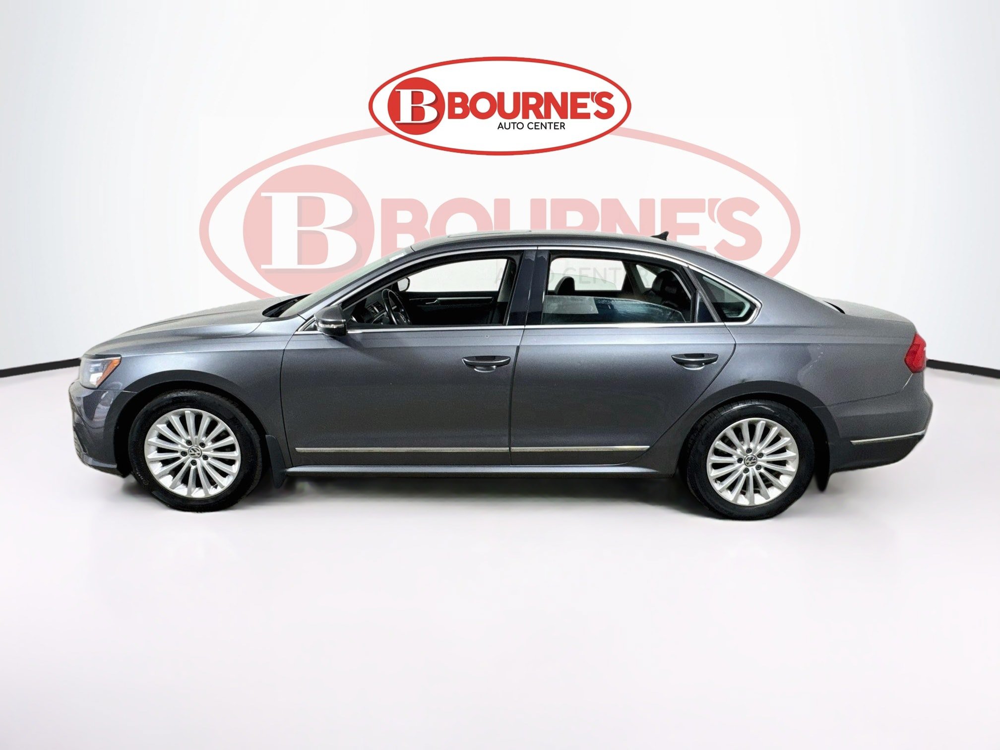 Used 2016 Volkswagen Passat 1.8T SE FWD image 7