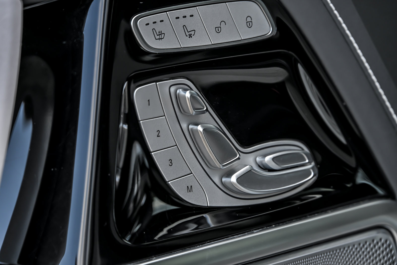 Used 2026 Mercedes-Benz G 63 AMG 4MATIC image 19