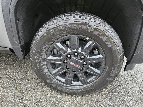 New 2026 GMC Sierra 3500 AT4 image 8