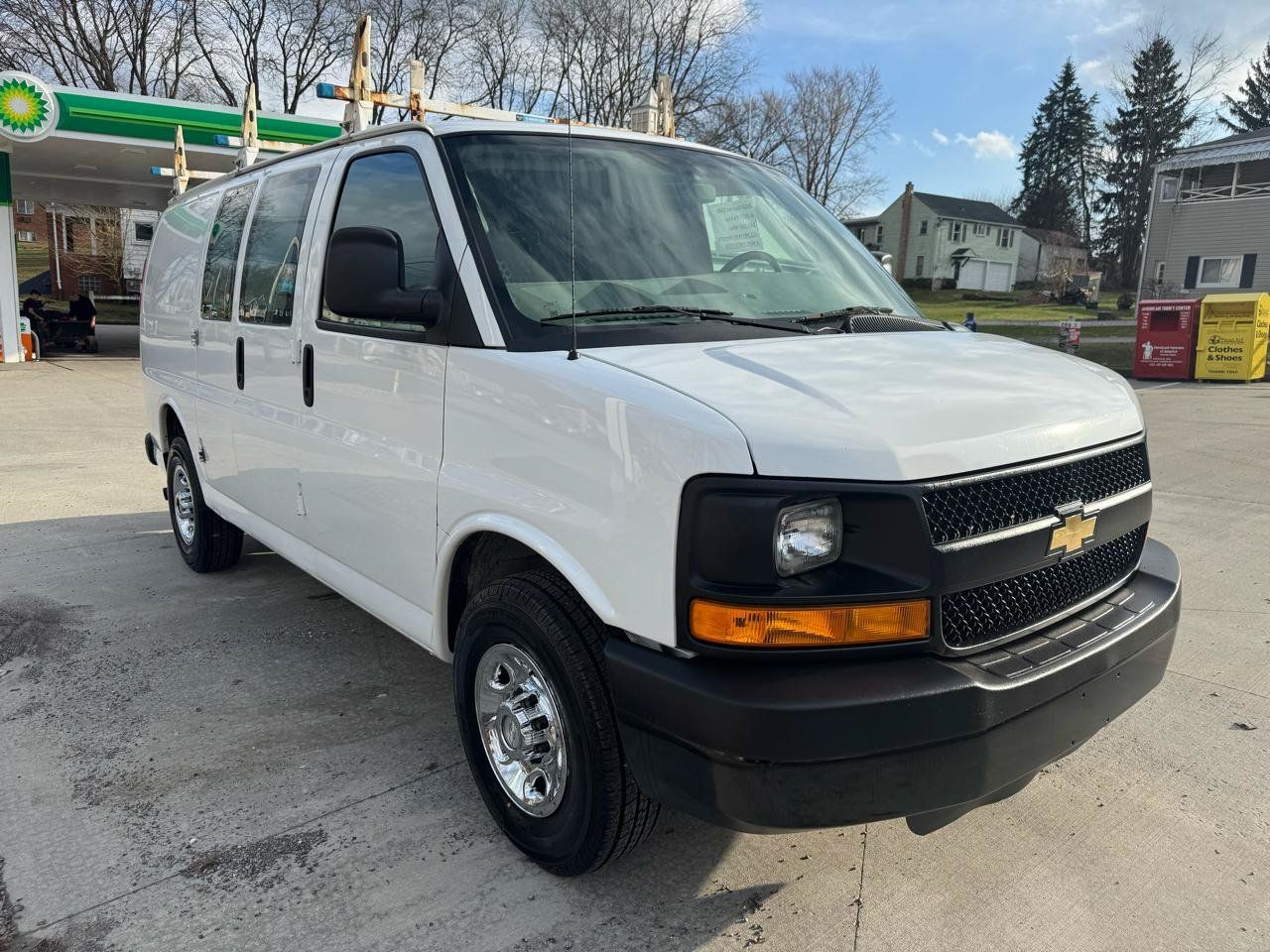 Used 2014 Chevrolet Express 2500 RWD image 6