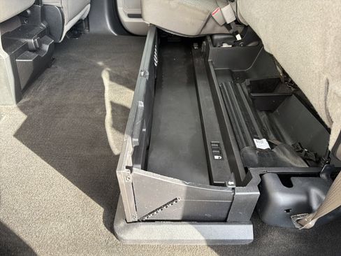 Used 2017 Ford F250 XLT image 14