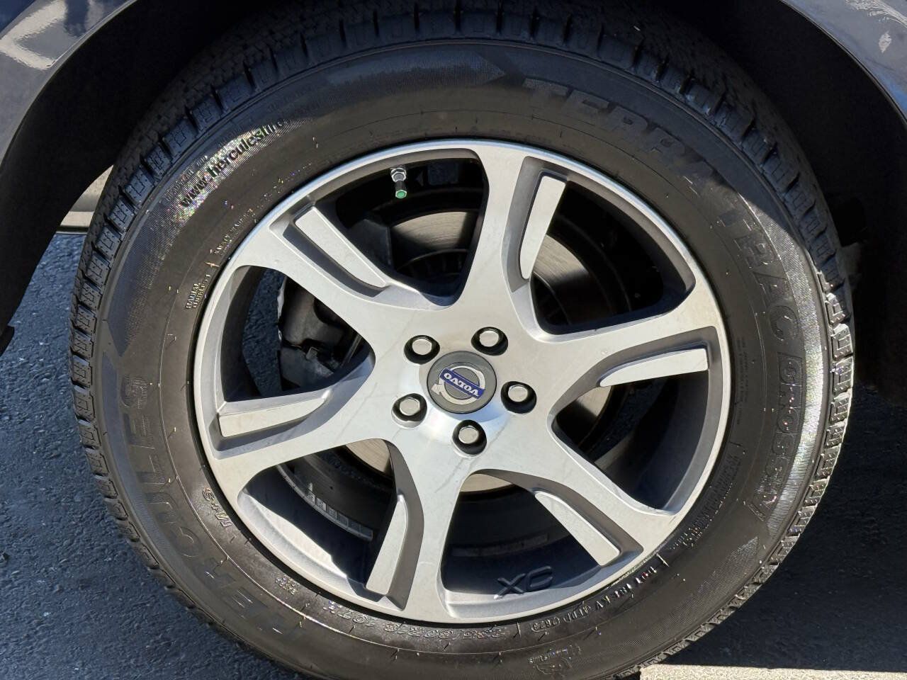 Used 2013 Volvo XC60 T6 AWD/4WD image 17