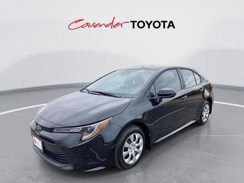 Certified 2026 Toyota Corolla LE FWD image 1