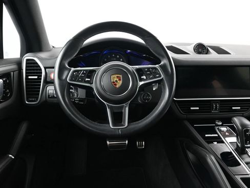 Used 2021 Porsche Cayenne S image 13