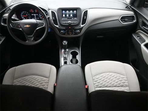 Used 2020 Chevrolet Equinox LS image 20
