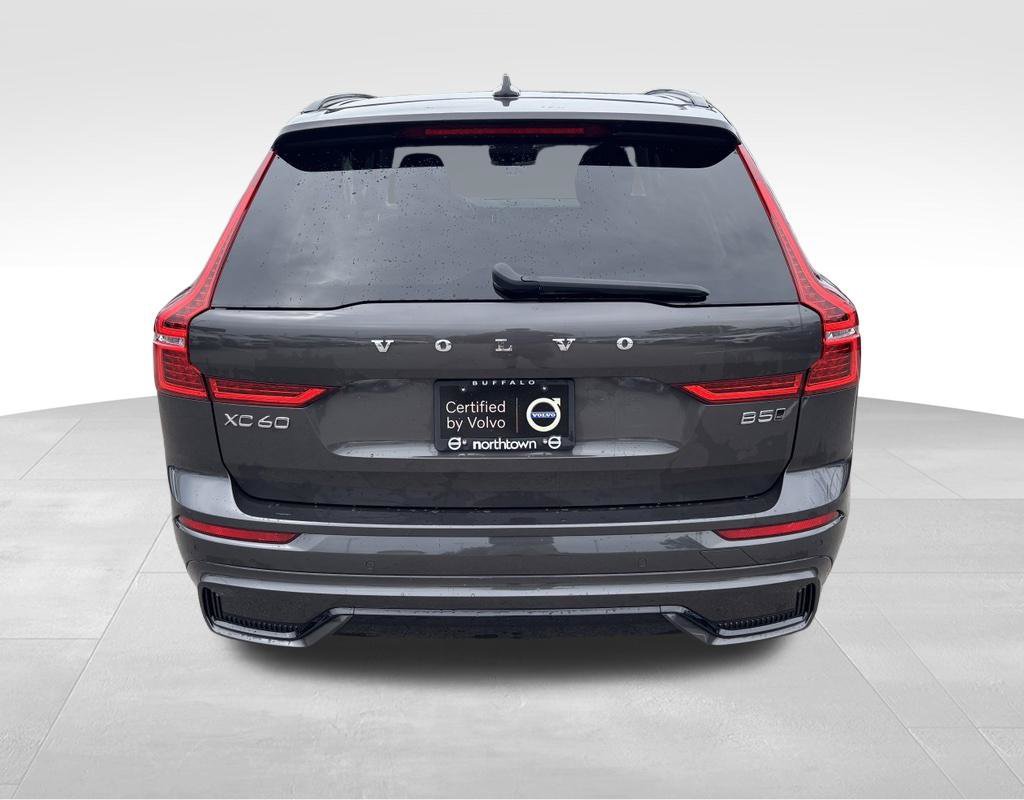 Certified 2023 Volvo XC60 B5 Plus w/ Climate Package AWD/4WD image 39