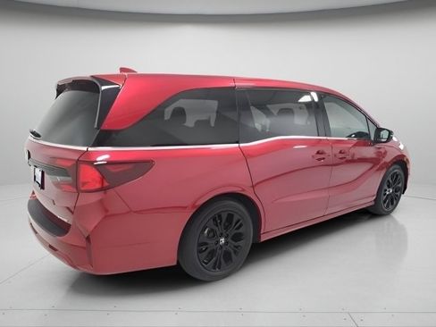Used 2025 Honda Odyssey Sport-L image 6