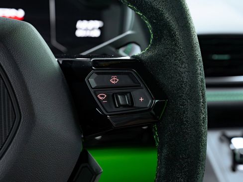Used 2022 Lamborghini Huracan EVO RWD image 44