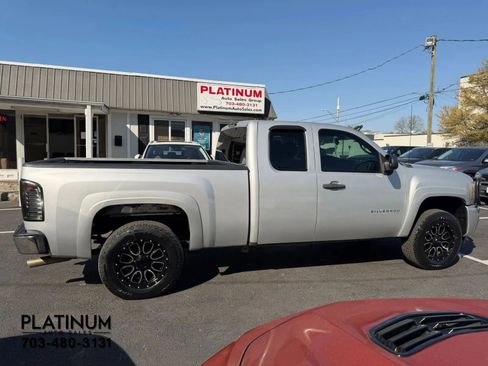 Used 2010 Chevrolet Silverado 1500 LT w/ Power Pack Plus image 2