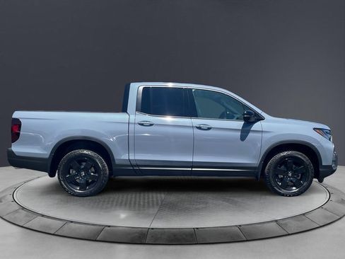New 2026 Honda Ridgeline Black Edition image 6