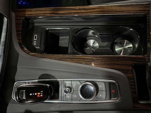 Used 2021 Cadillac Escalade Luxury RWD image 43