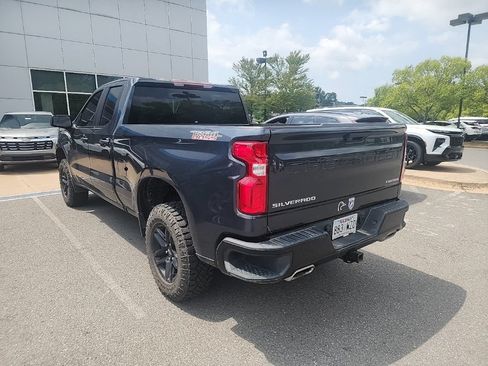Used 2019 Chevrolet Silverado 1500 Custom Trail Boss w/ Infotainment Package AWD/4WD image 3