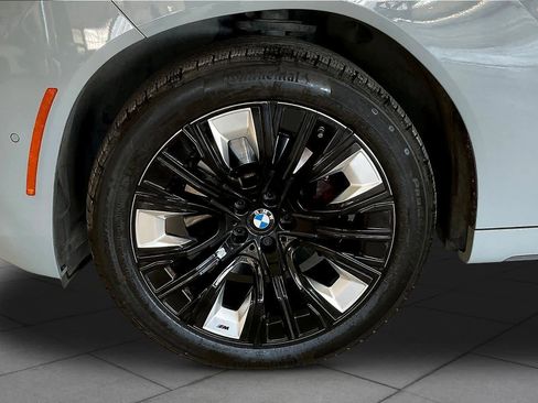 Used 2025 BMW X3 xDrive30i image 10