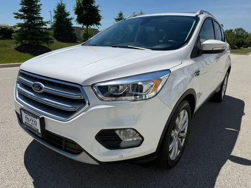 Used 2018 Ford Escape Titanium FWD image 10
