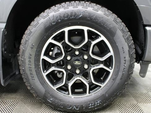 Used 2023 Ford F150 Lariat image 8