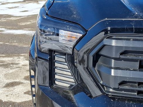 New 2026 Toyota Tacoma SR5 image 9