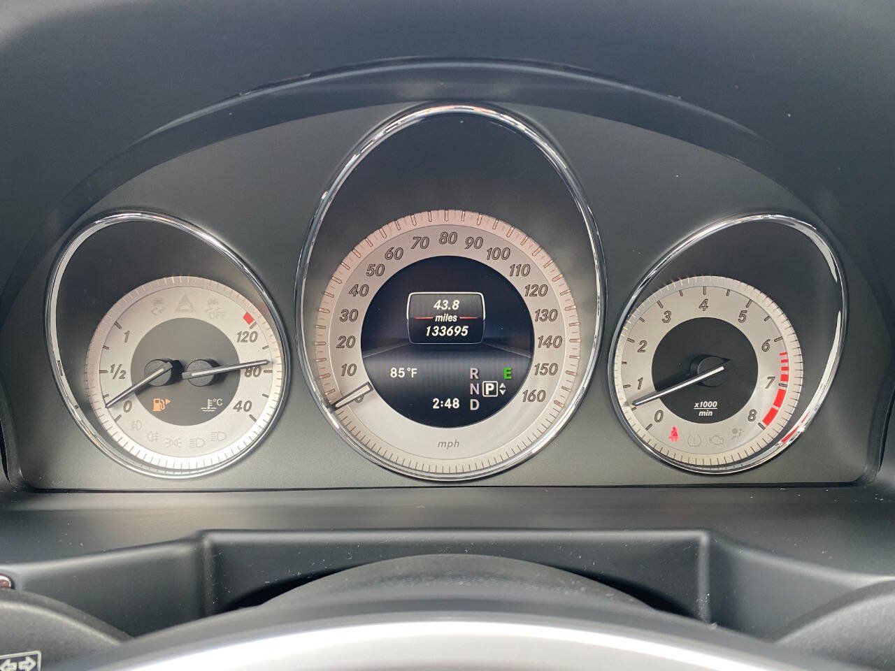 Used 2015 Mercedes-Benz GLK 350 4MATIC image 14