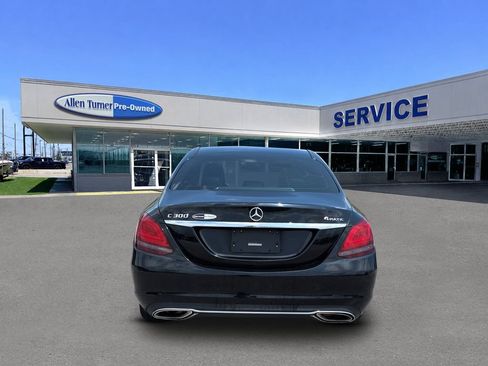 Used 2019 Mercedes-Benz C 300 4MATIC Sedan w/ Multimedia Package image 7