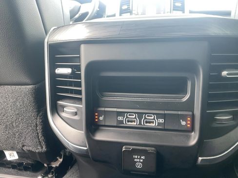 Used 2024 RAM 2500 Laramie w/ Night Edition image 8