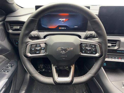 Used 2024 Ford Mustang Coupe image 49