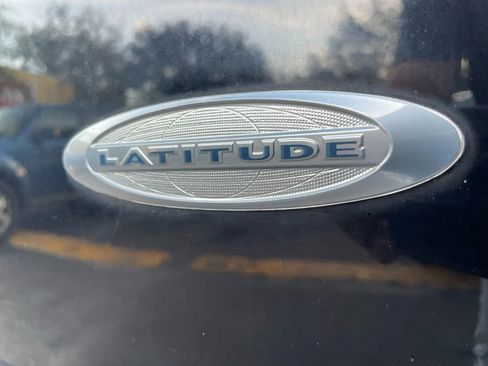 Used 2013 Jeep Patriot Latitude w/ Sun/Sound Group image 13