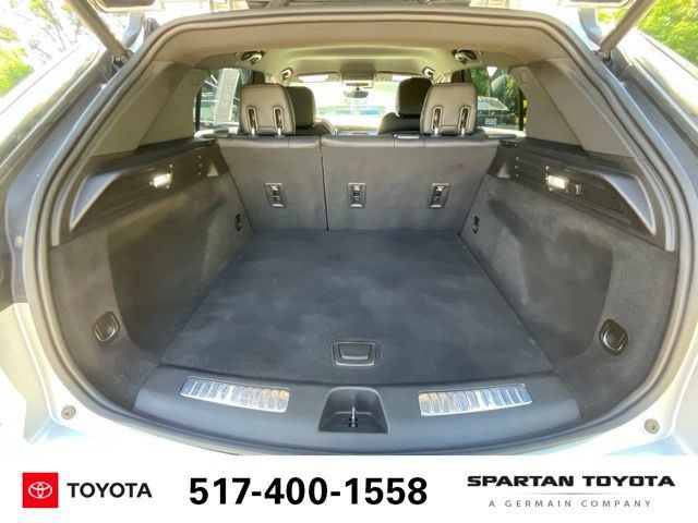 Used 2022 Cadillac XT4 Sport w/ Enhanced Visibility Package AWD/4WD image 23
