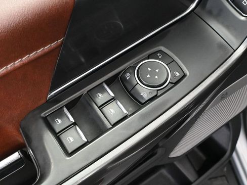 Used 2023 Ford F150 Lariat w/ Equipment Group 502A High AWD/4WD image 22