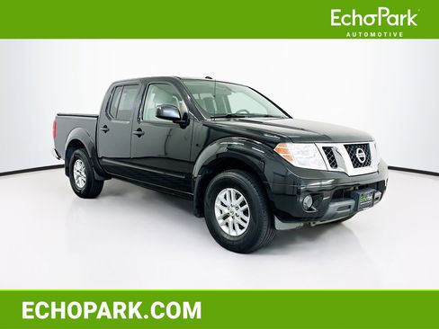 Used 2018 Nissan Frontier SV AWD/4WD image 1