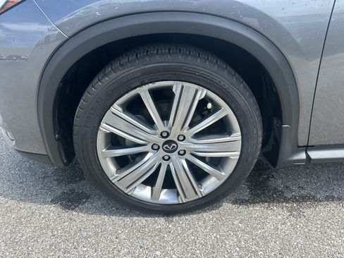 Used 2022 INFINITI QX50 Sensory AWD/4WD image 8