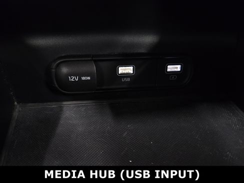 Used 2022 Kia K5 GT-Line image 9